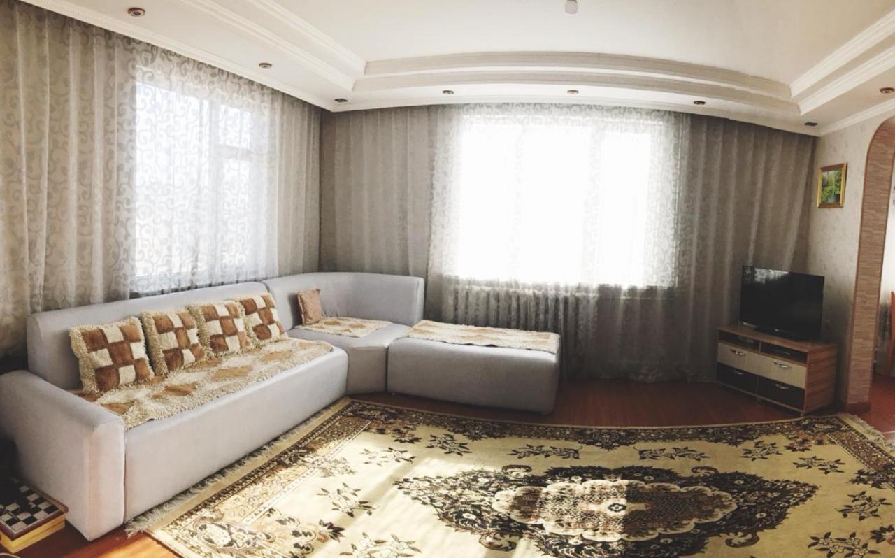 Bulbul Jamak Travel Hostel Olgii ภายนอก รูปภาพ